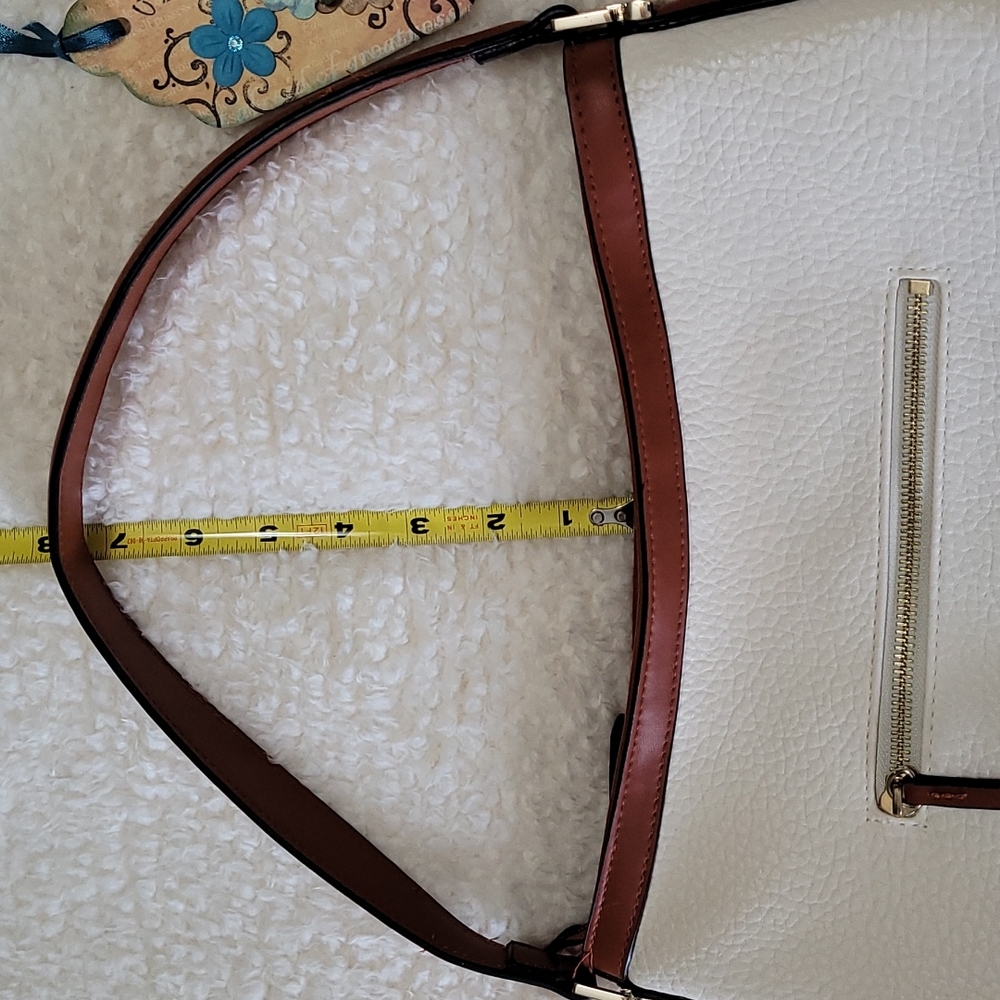 NEW Shoulder Bag Jones New York Signature Color Block Pebbled Ivory Faux Leather - Picture 11 of 12